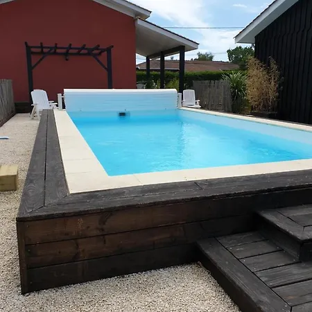 Maison Avec Piscine Holiday home *
